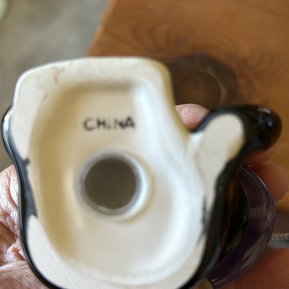 Halloween Ceramic Decorative Salt and Pepper Shakers - Picture 5 of 12